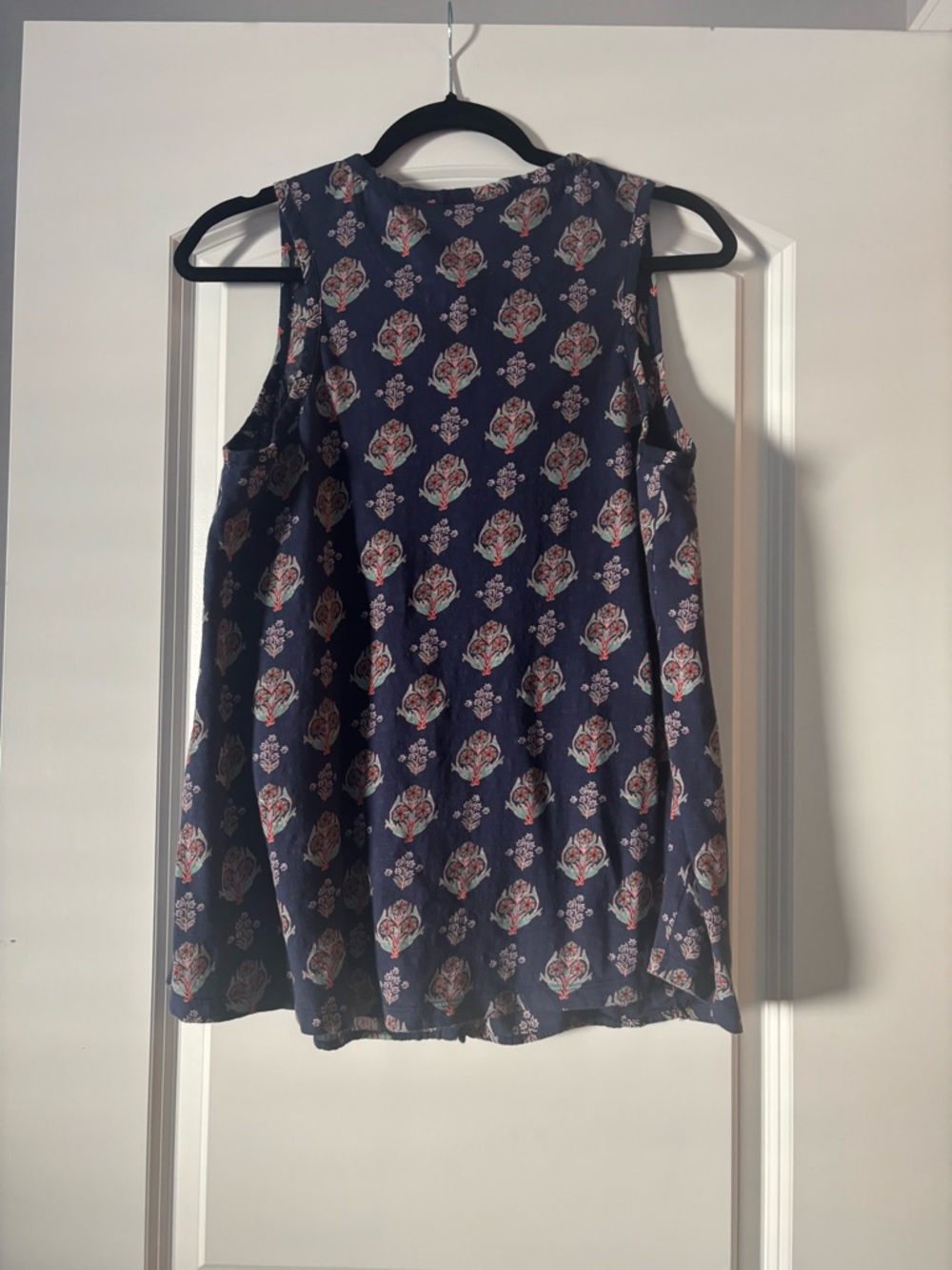 Maeve Navy Floral Pintuck Sleeveless Top - Picture 2 of 7